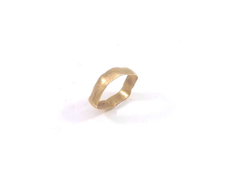9CT YELLOW GOLD, GENTS WEDDING RING (1)